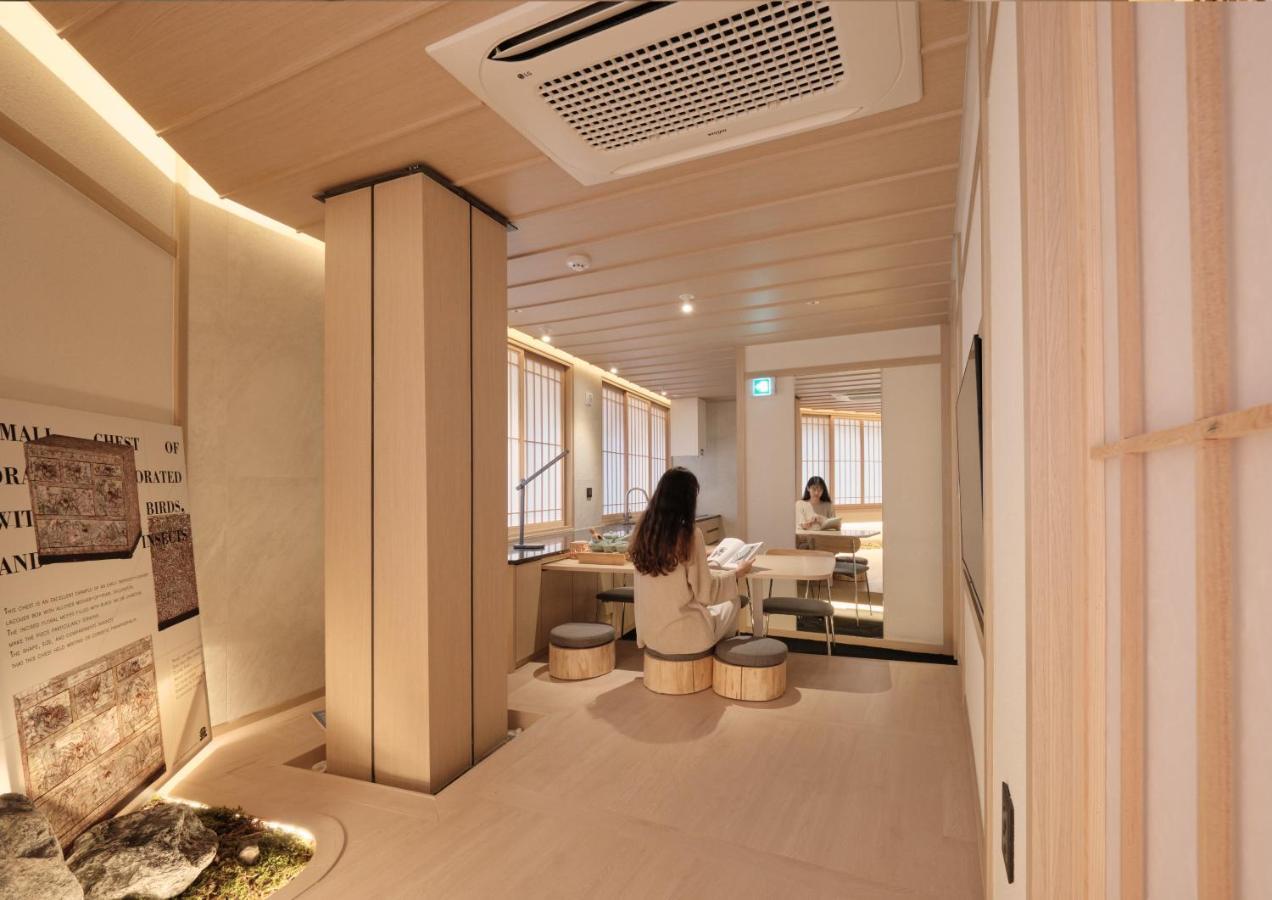 Uh Suite Central Сеул Екстериор снимка